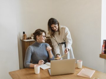 香港人內(nèi)地銀行辦事時(shí)間實(shí)地探訪揭秘